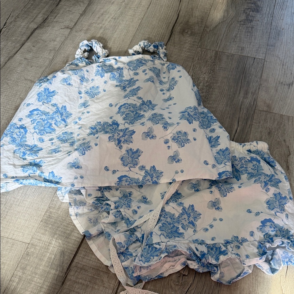 Floral Blue and White Pajama Set